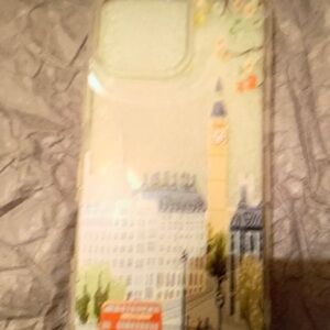 Case-Mate Cityscape Phone Case with Floral Accents